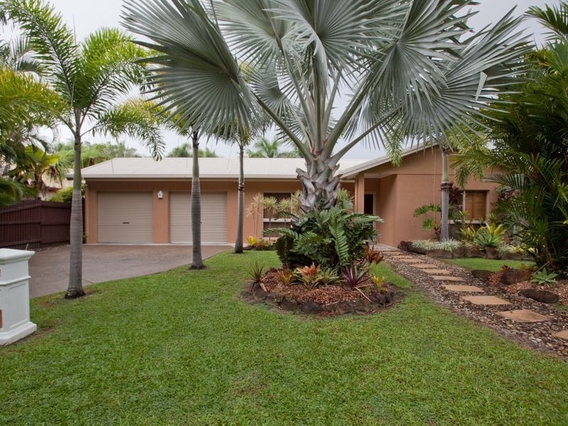 10 Sarina Close, Kewarra Beach QLD 4879
