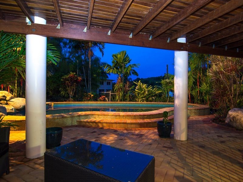 5 Wren Court, Bayview Heights QLD 4868