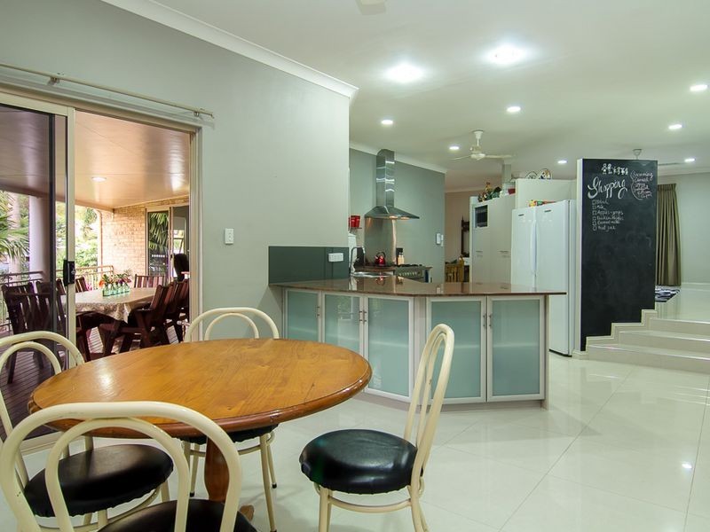 5 Wren Court, Bayview Heights QLD 4868