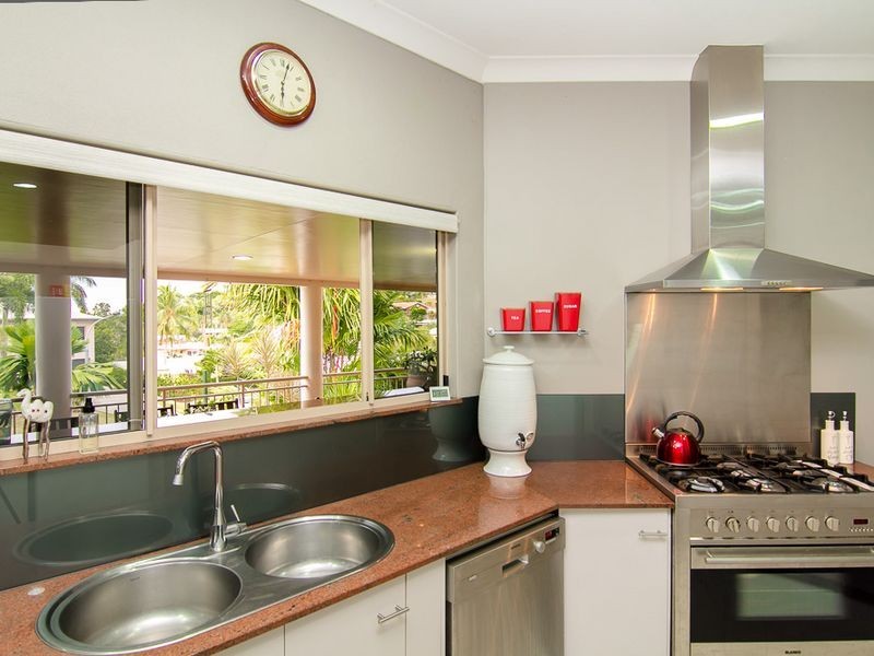 5 Wren Court, Bayview Heights QLD 4868