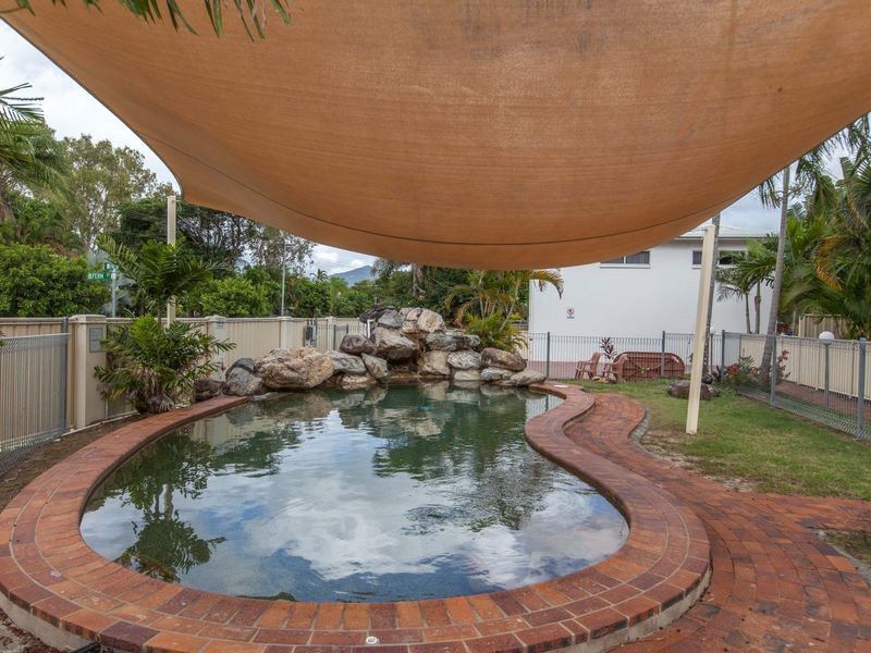 4/6-10 Palm Street, Holloways Beach QLD 4878