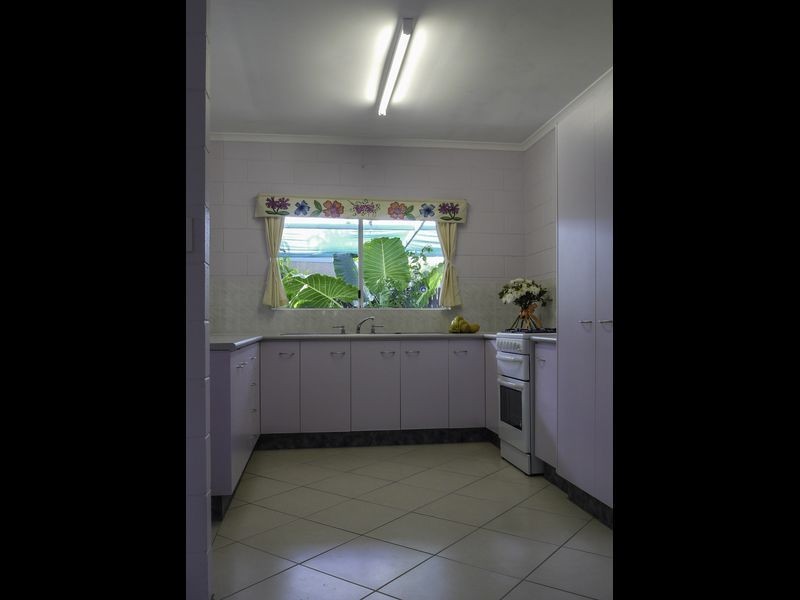 4 Cheviot Street, Smithfield QLD 4878