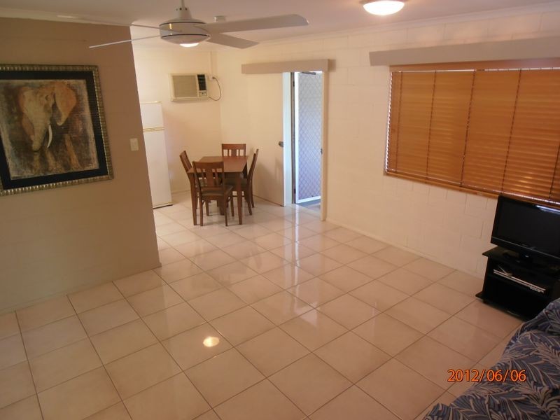 2/7 HAGEN CLOSE, Trinity Beach QLD 4879