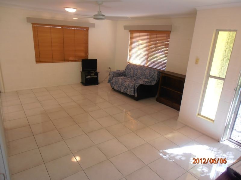 2/7 HAGEN CLOSE, Trinity Beach QLD 4879