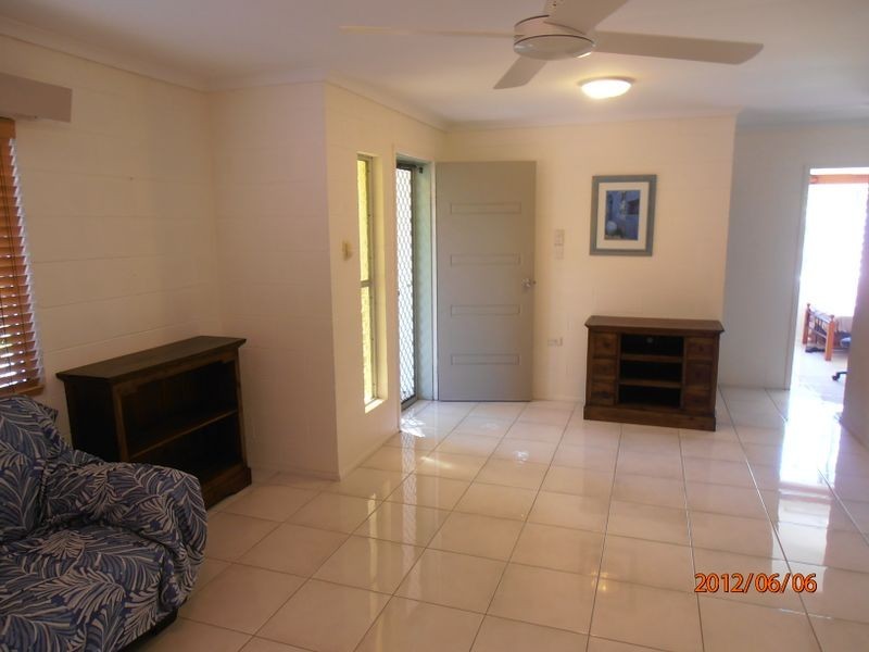 2/7 HAGEN CLOSE, Trinity Beach QLD 4879