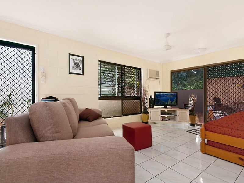2/36-38 Mimosa Street, Holloways Beach QLD 4878