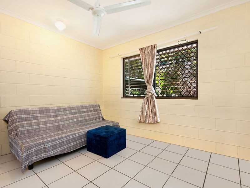 2/36-38 Mimosa Street, Holloways Beach QLD 4878