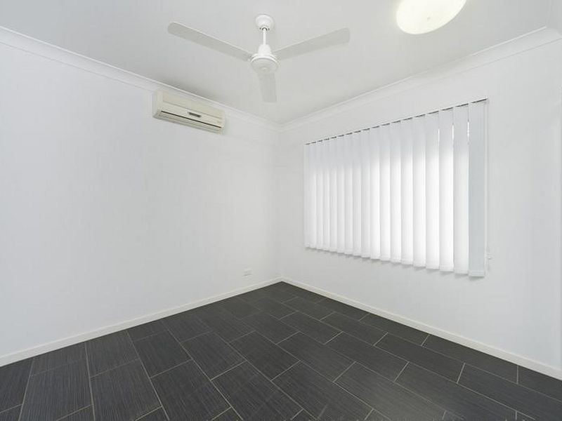 8 Hockey Avenue, Smithfield QLD 4878