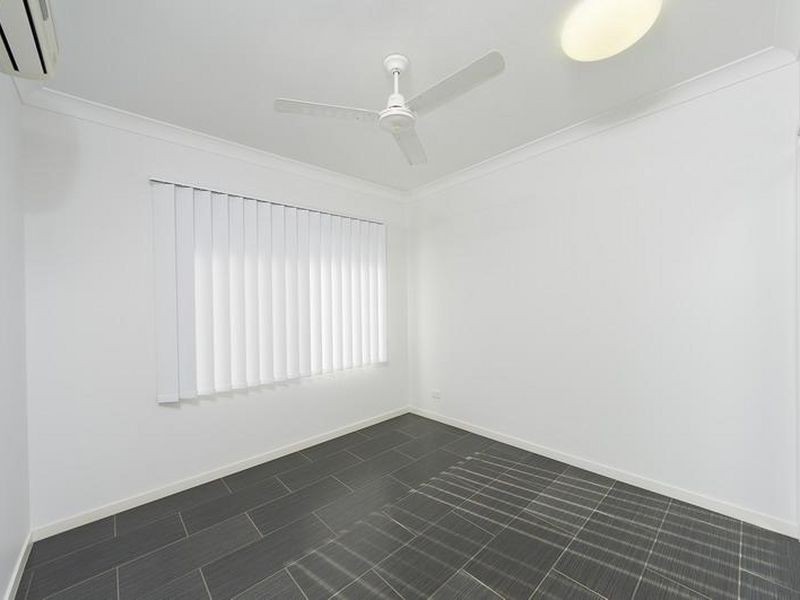 8 Hockey Avenue, Smithfield QLD 4878