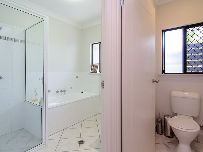 2 Venice Close, Kewarra Beach QLD 4879