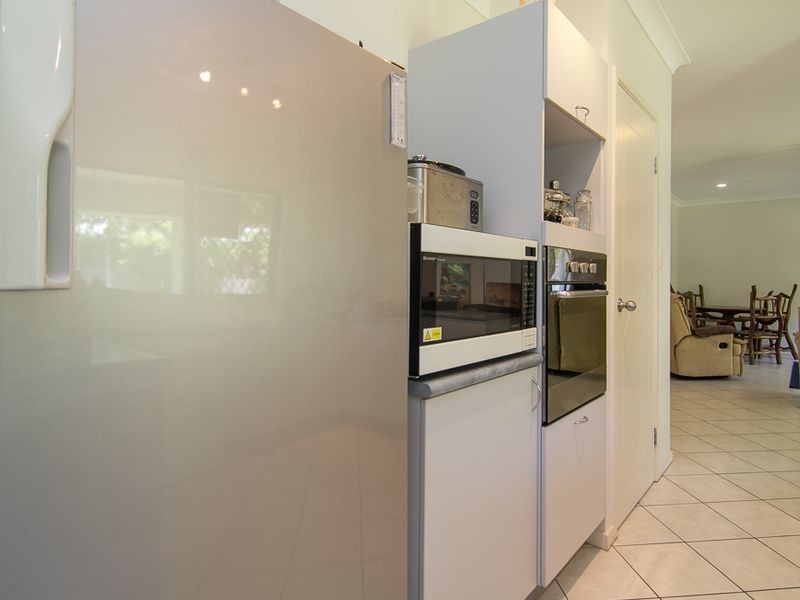 2 Venice Close, Kewarra Beach QLD 4879