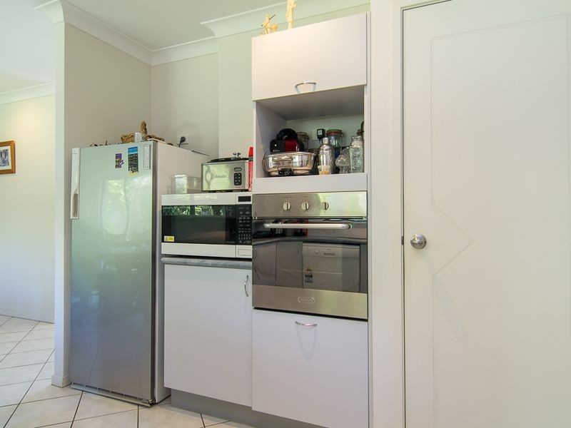 2 Venice Close, Kewarra Beach QLD 4879