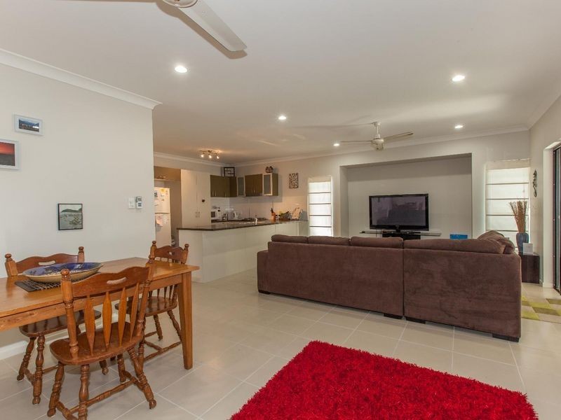 21 Hatch Close, Trinity Beach QLD 4879