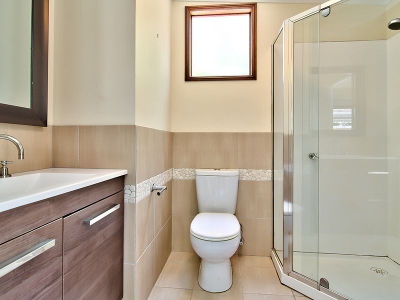 24 Maple Street, Holloways Beach QLD 4878