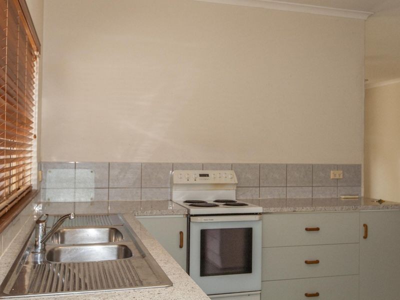 56 Baronia Cresent, Holloways Beach QLD 4878
