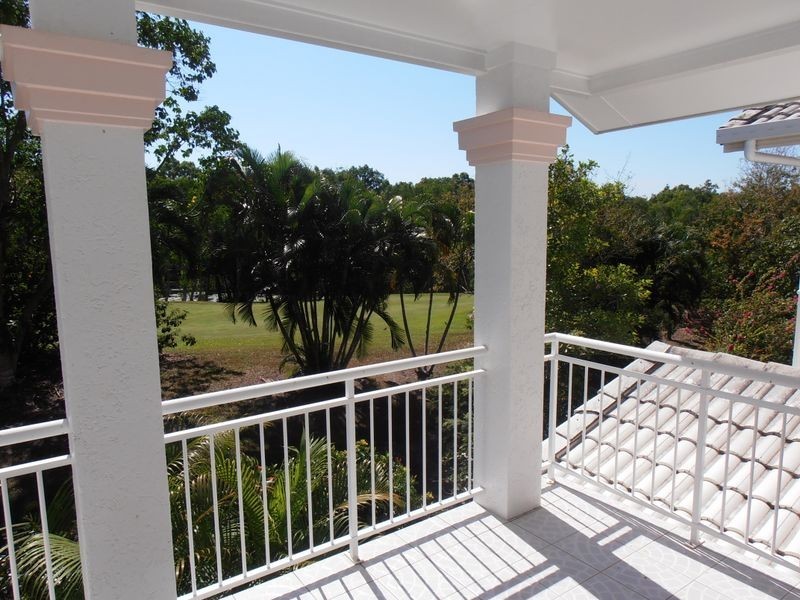 3/70 Cedar Road, Palm Cove QLD 4879