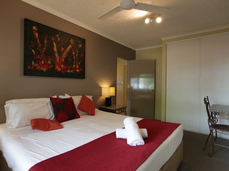 57/129 Oleander Street, Holloways Beach QLD 4878