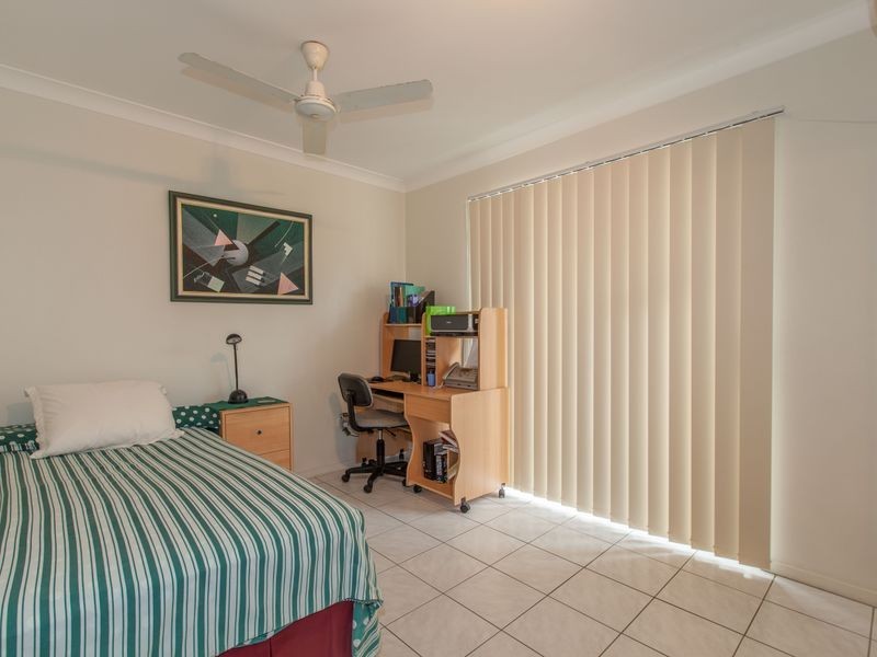 1/24 Moore Street, Trinity Beach QLD 4879