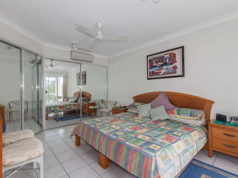 1/24 Moore Street, Trinity Beach QLD 4879