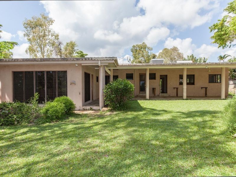 10 Garlock Close, Clifton Beach QLD 4879