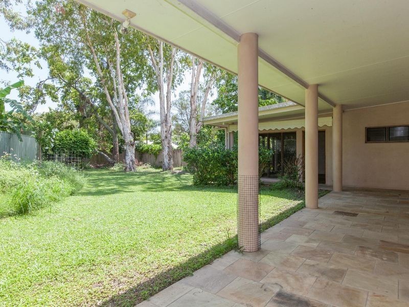 10 Garlock Close, Clifton Beach QLD 4879