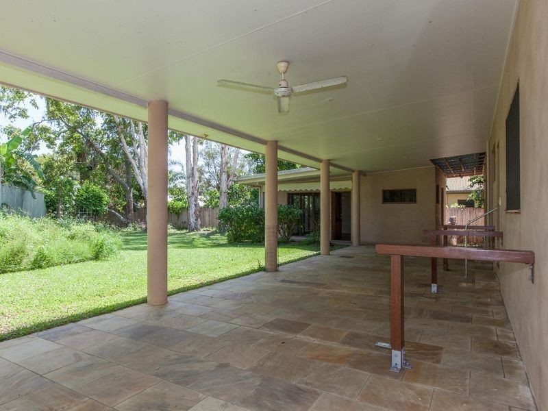 10 Garlock Close, Clifton Beach QLD 4879
