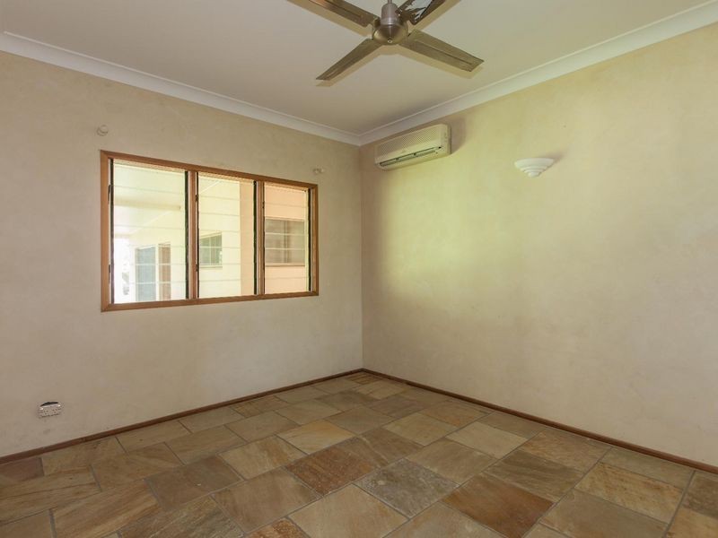 10 Garlock Close, Clifton Beach QLD 4879