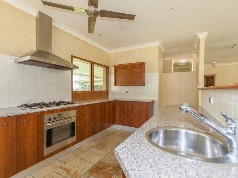 10 Garlock Close, Clifton Beach QLD 4879