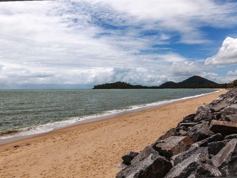 49 Arlington Esplanade, Clifton Beach QLD 4879