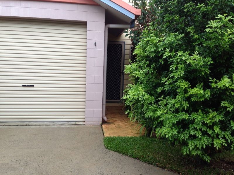 4/25 Rutherford Street, Yorkeys Knob QLD 4878