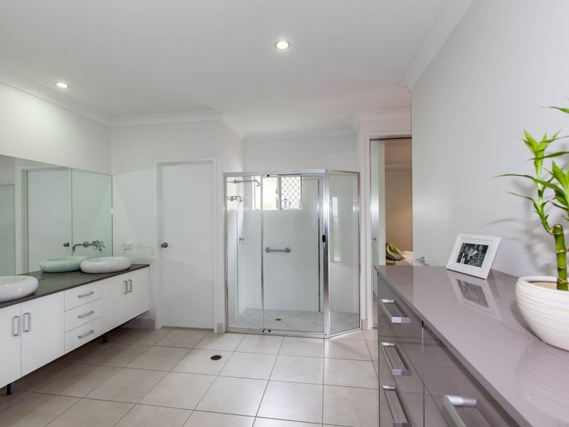 31 Propeller Court, Trinity Beach QLD 4879