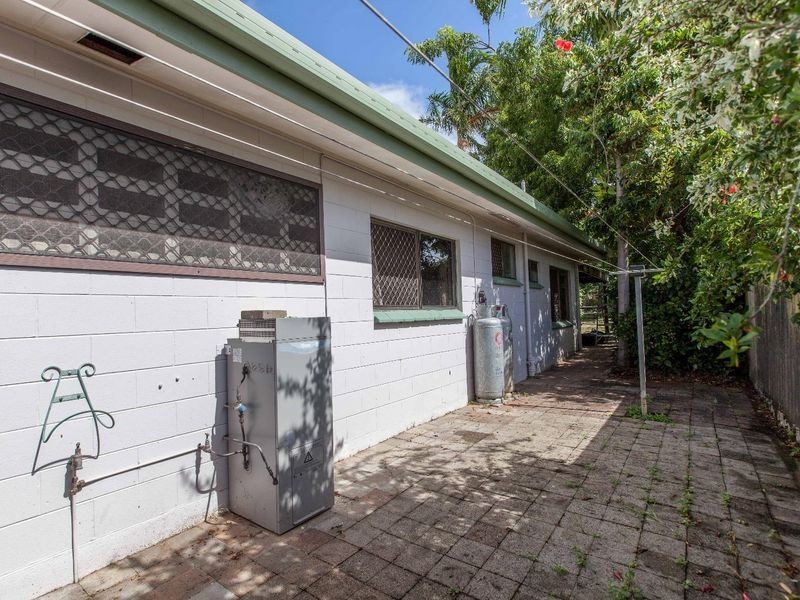 1/5 Simbai Close, Trinity Beach QLD 4879