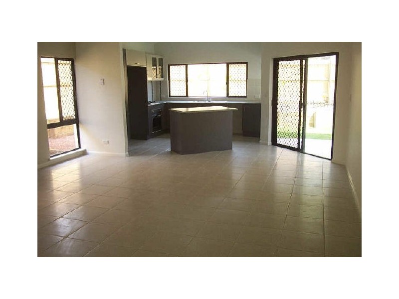 17 Seclusion Drive, Palm Cove QLD 4879
