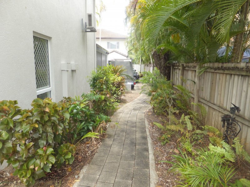 4/52 Best Street, Yorkeys Knob QLD 4878