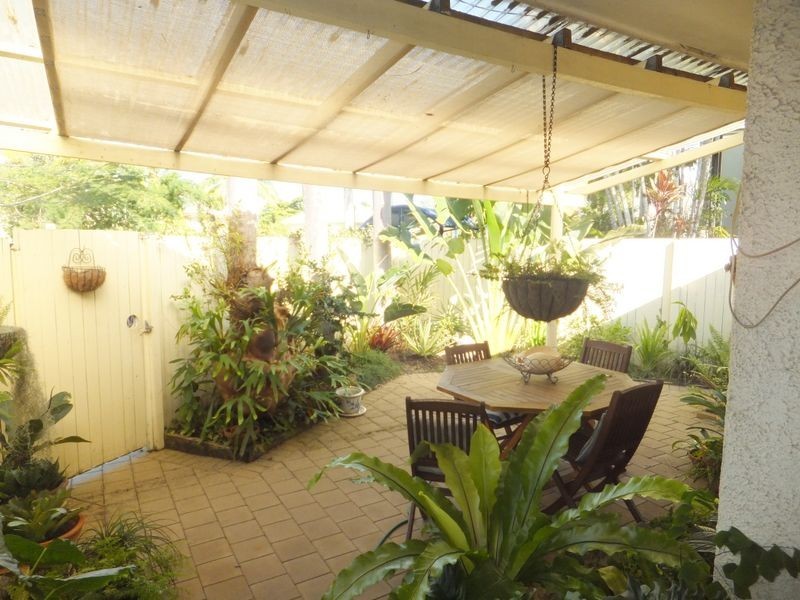 1/1-3 Buckley Street, Yorkeys Knob QLD 4878