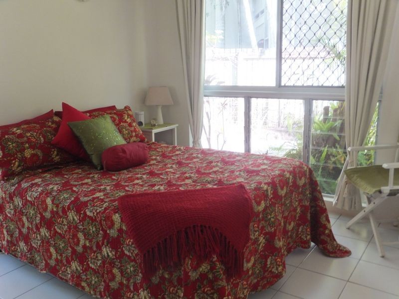 1/1-3 Buckley Street, Yorkeys Knob QLD 4878