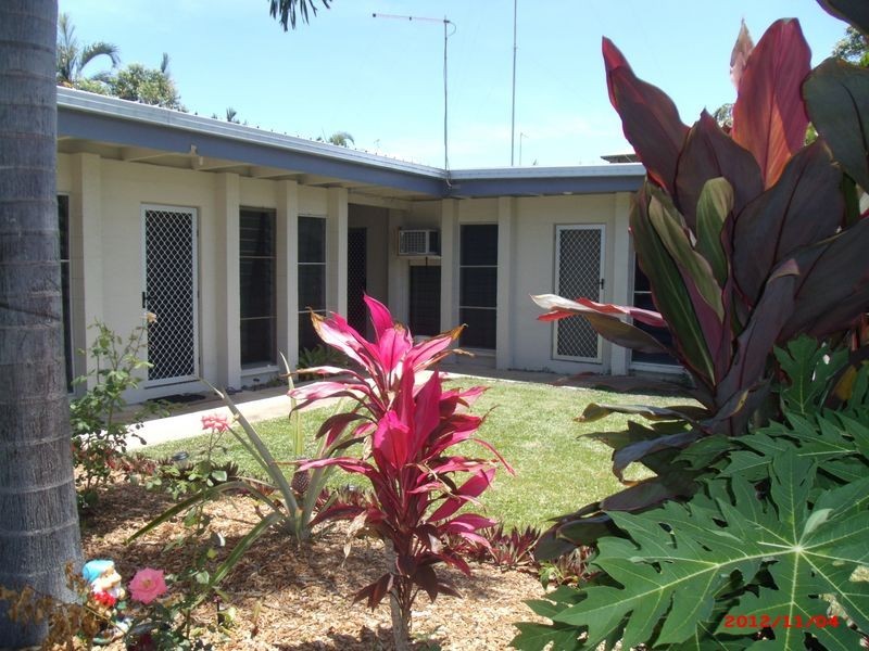 Yorkeys Knob QLD 4878