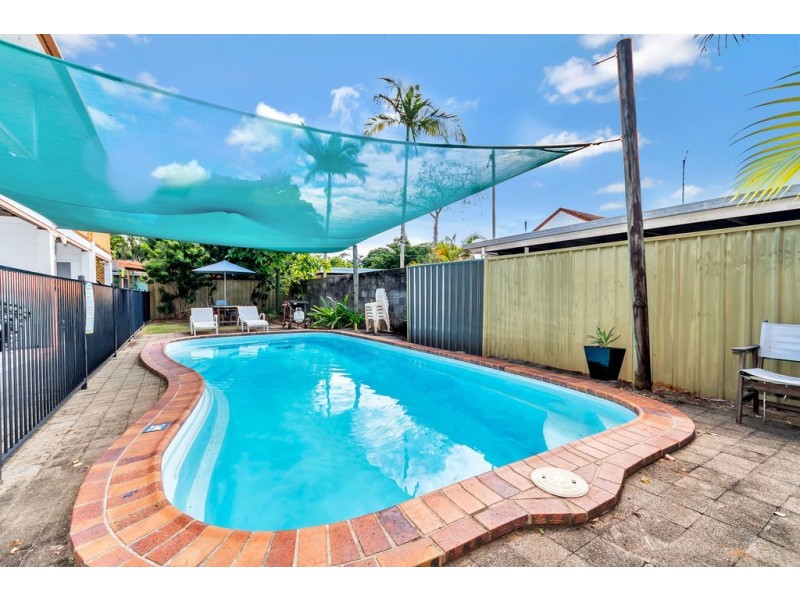 3/3 Boden Street, Yorkeys Knob QLD 4878