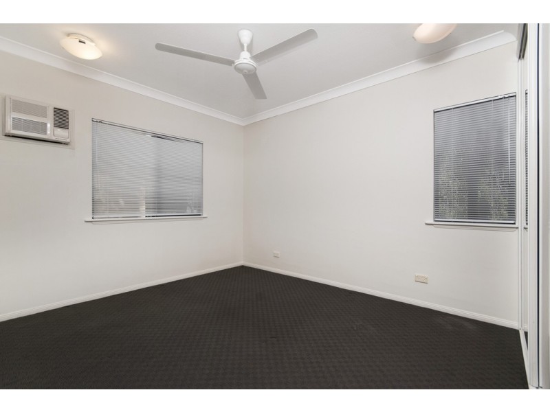 3/65 Sims Esplanade, Yorkeys Knob QLD 4878