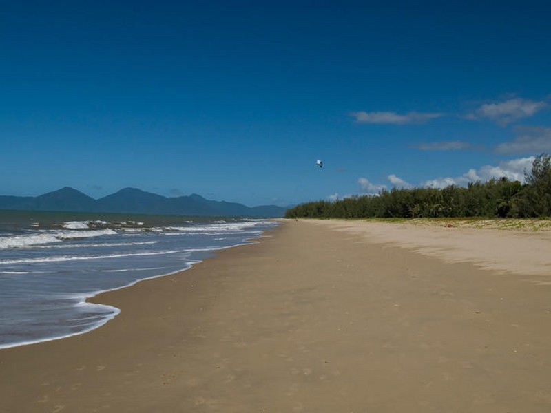 3/65 Sims Esplanade, Yorkeys Knob QLD 4878