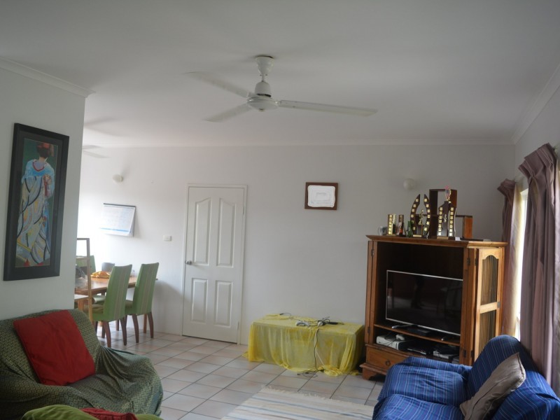 1/70-72 Cunningham Street, Yorkeys Knob QLD 4878