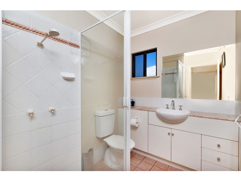 5/65 Sims Esplanade, Yorkeys Knob QLD 4878