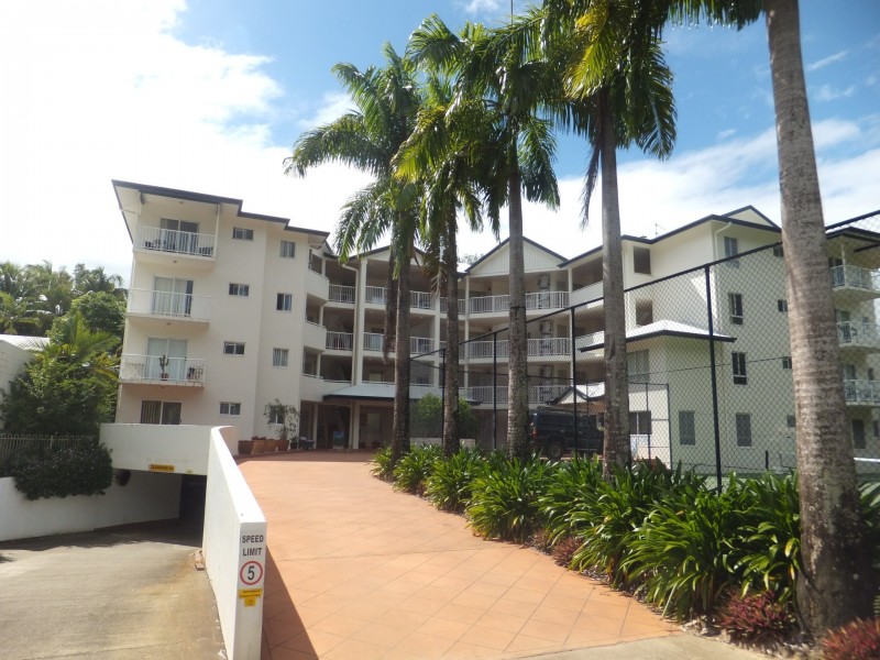 31/12 Deauville Close, Yorkeys Knob QLD 4878