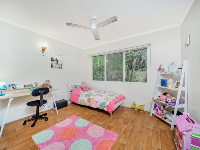 1/1 Ray Street, Yorkeys Knob QLD 4878