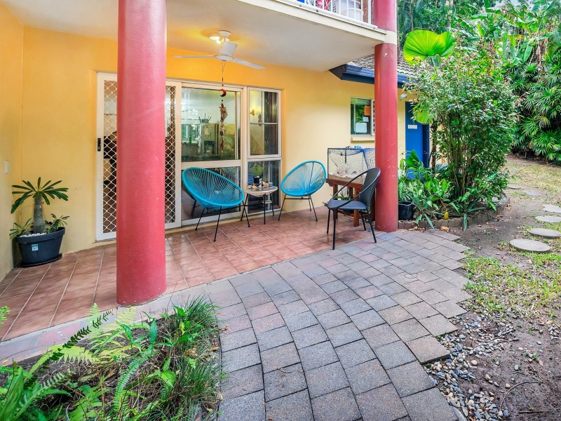 1/1 Ray Street, Yorkeys Knob QLD 4878