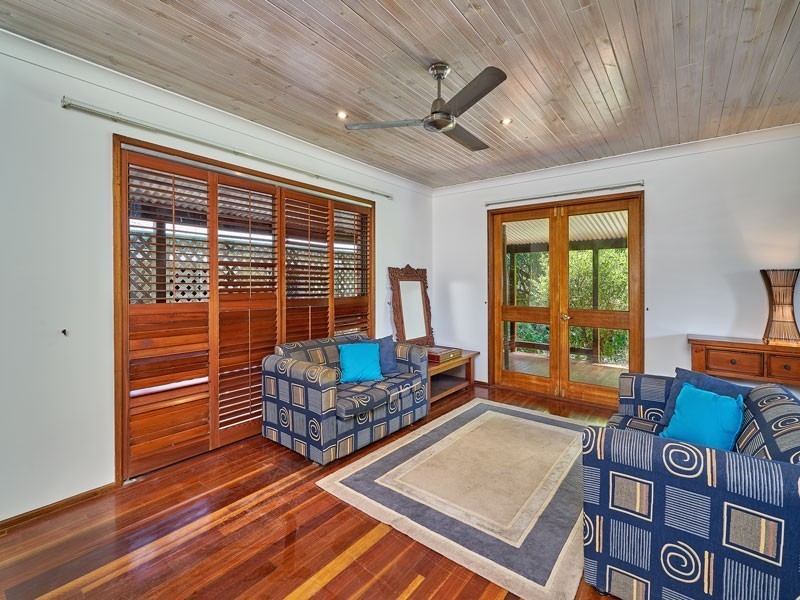 420 Varley Street, Yorkeys Knob QLD 4878