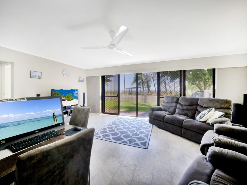 3/35-37 Sims Esplanade, Yorkeys Knob QLD 4878