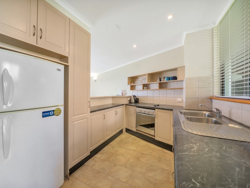 3/35-37 Sims Esplanade, Yorkeys Knob QLD 4878