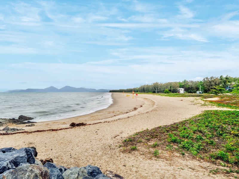 3/35-37 Sims Esplanade, Yorkeys Knob QLD 4878