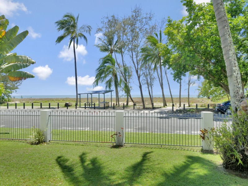 3/35-37 Sims Esplanade, Yorkeys Knob QLD 4878